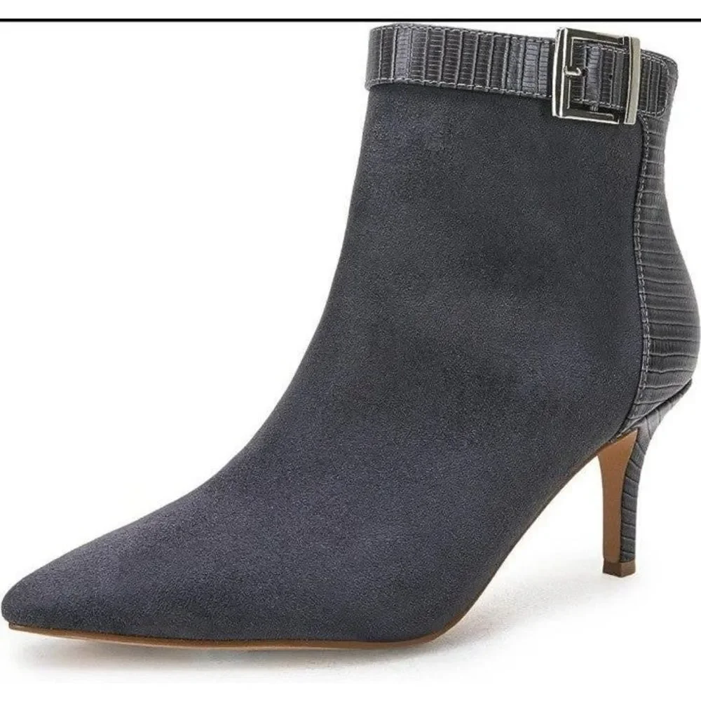 Ladies Comfortable Chic Pointy Toe Booties sz 9